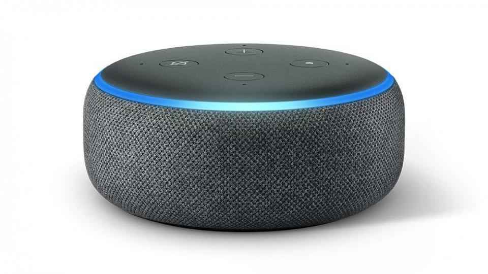 Получите треть скидки на Amazon Echo Dot и получите бесплатную 90-дневную подписку на Amazon Music.